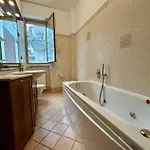 Kibilu - Bright With Large Terrace Near Station Fn Centre Walking Distance * 瓦雷泽